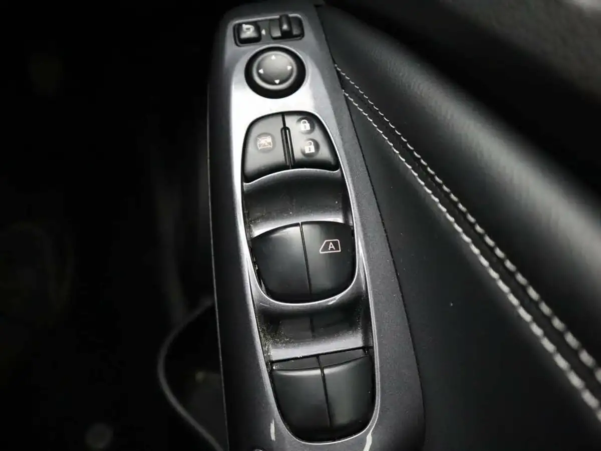 2022-nissan-juke-10-dig-t-n-connecta-big-38