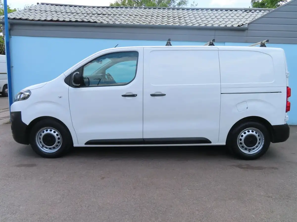 2019-citroen-dispatch-16bluehdi-x-m-1000-115pseu6-ss-big-15