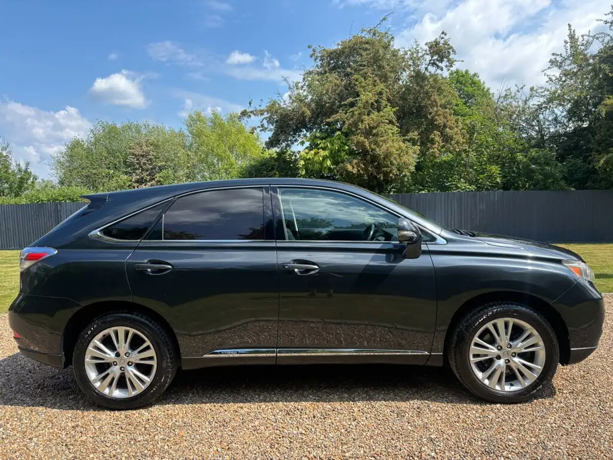 2009-lexus-rx-450h-35-se-i-big-4