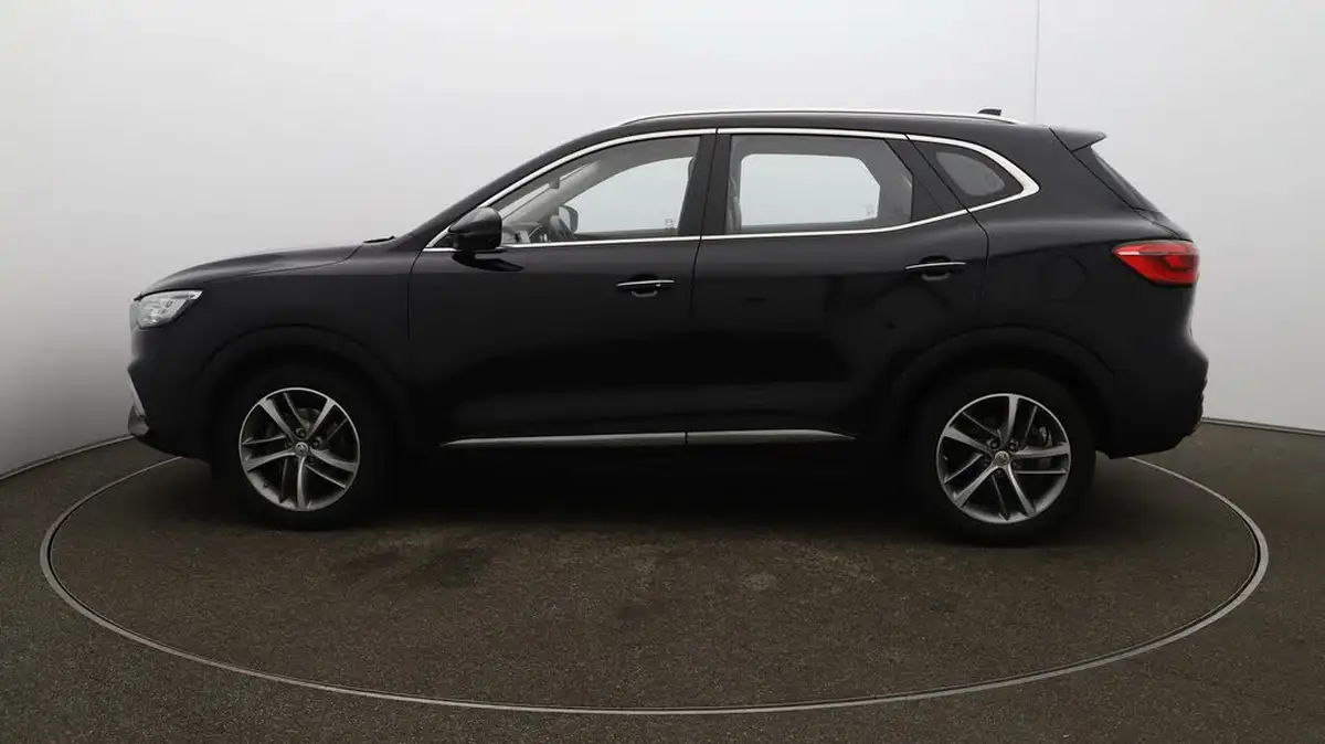 2022-mg-hs-15t-gdi-excite-162ps-big-61