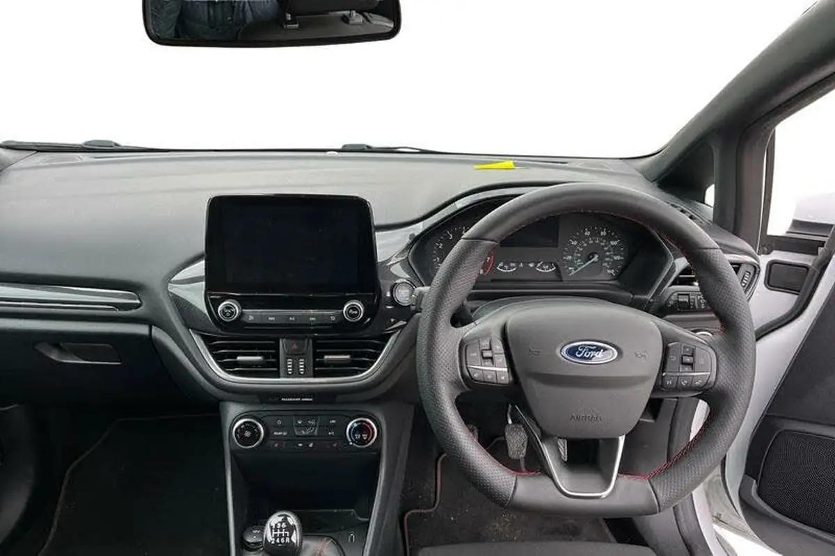 2022-ford-fiesta-big-10