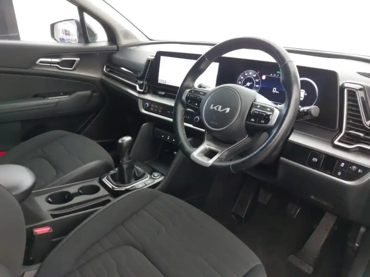 2022-kia-sportage-16-t-gdi-3-148bhp-1598cc-big-10