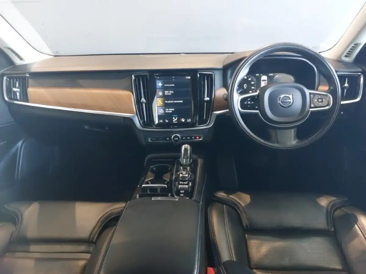 2019-volvo-s90-20-t8-inscription-pro-big-2