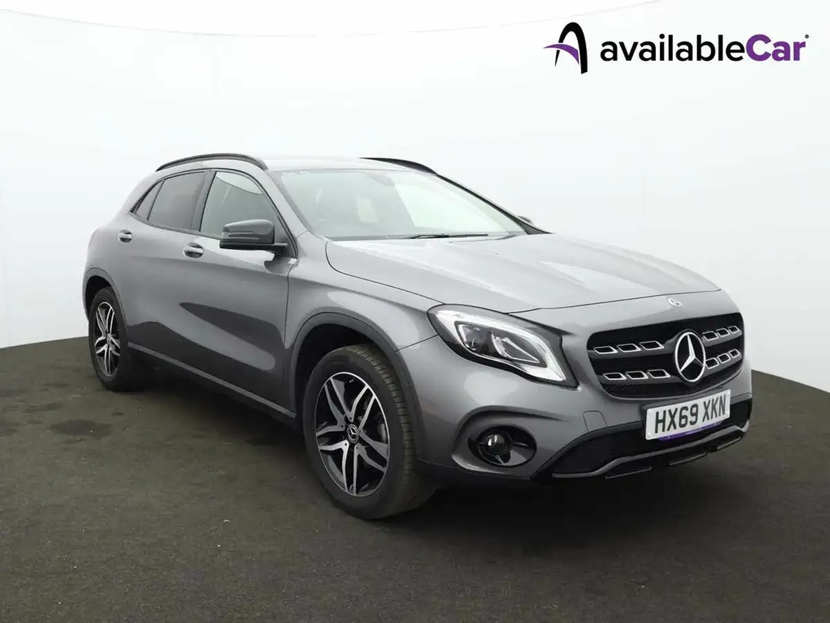 2020-mercedes-benz-gla-class-16-gla-180-urban-edition-7g-dct-big-0