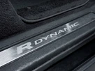2021-land-rover-discovery-30-d250-r-dynamic-se-250ps-small-30