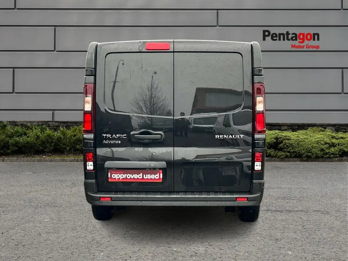 2024-renault-trafic-20dci-ll30-130-advance-panel-big-16