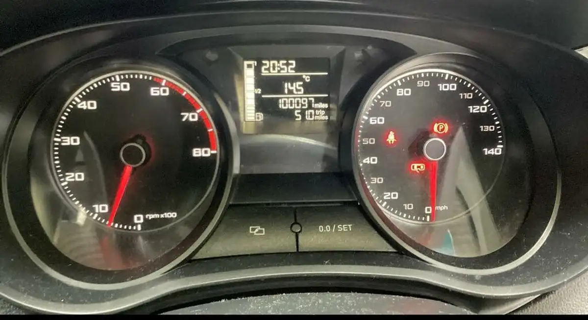 2014-seat-ibiza-14-toca-16v-85ps-sportcoupe-3d-big-5