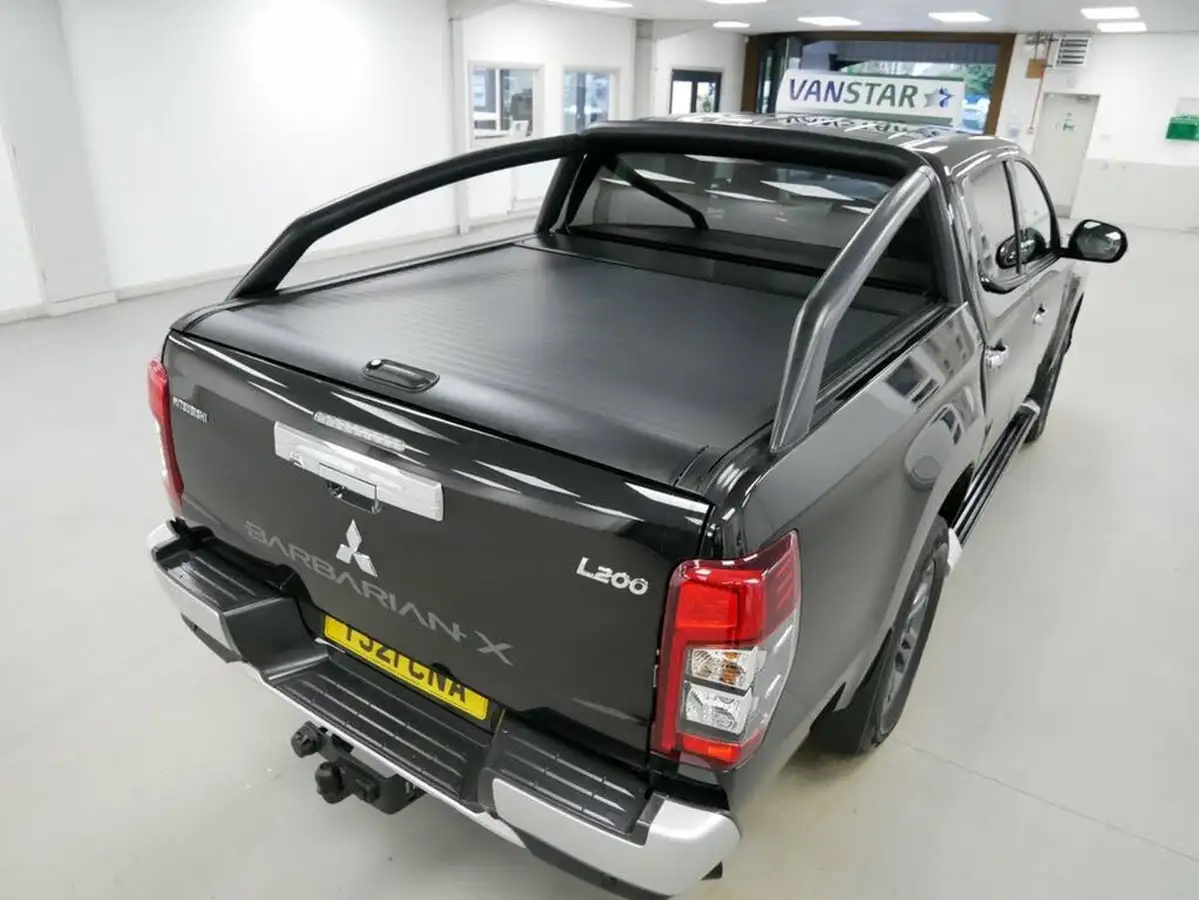 2021-mitsubishi-l200-22di-d-barbarian-x-big-2
