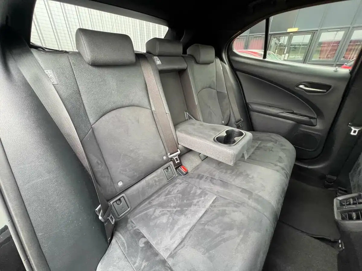 2021-lexus-ux-250h-20-ux-184bhp-without-navigation-big-16