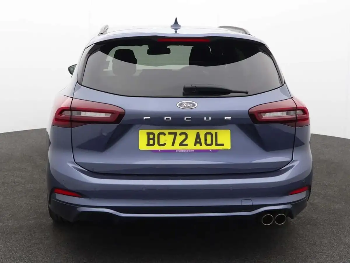 2023-ford-focus-10t-st-line-125ps-estate-big-3