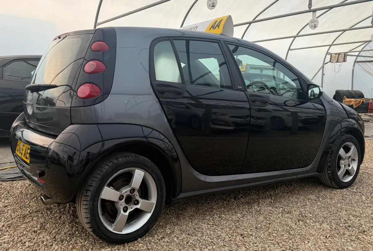 2005-smart-forfour-13-passion-big-21
