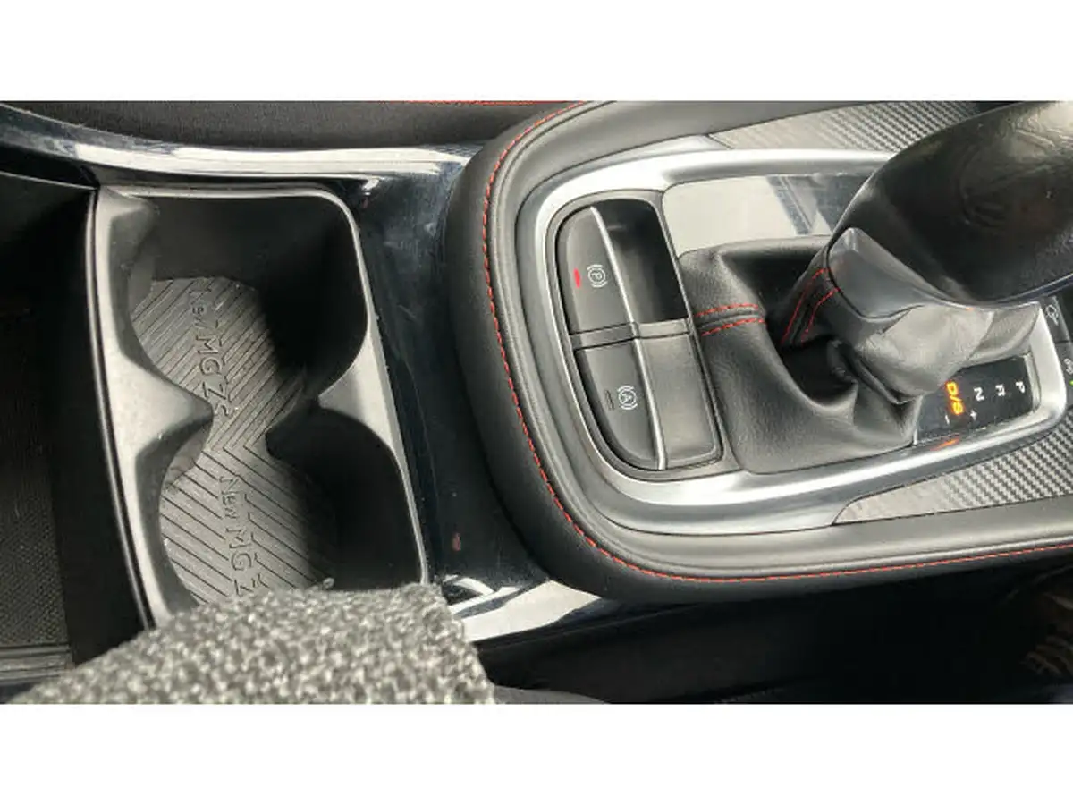 2020-mg-zs-suv-10t-gdi-exclusive-111ps-big-32