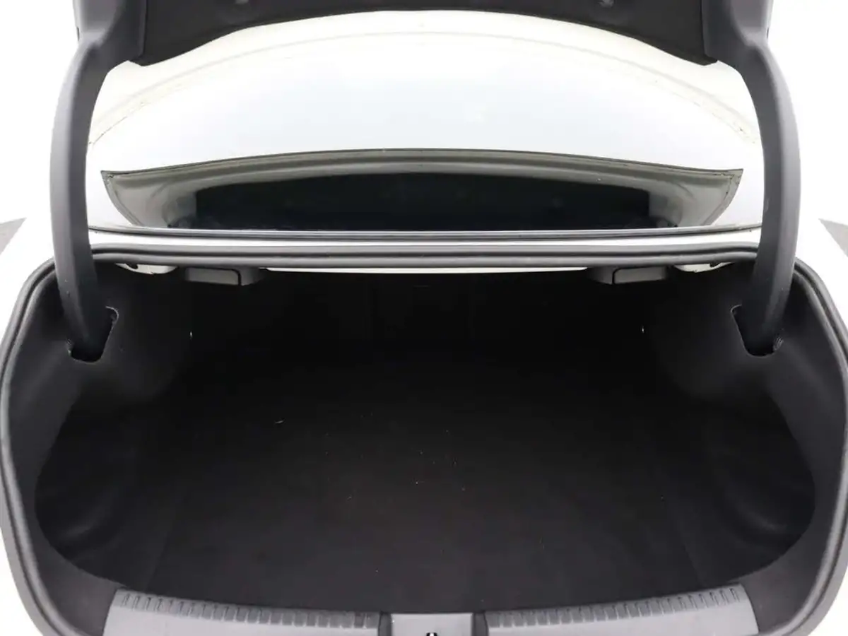 2022-mercedes-benz-cla-13-cla-180-amg-line-premium-coupe-4d-big-14
