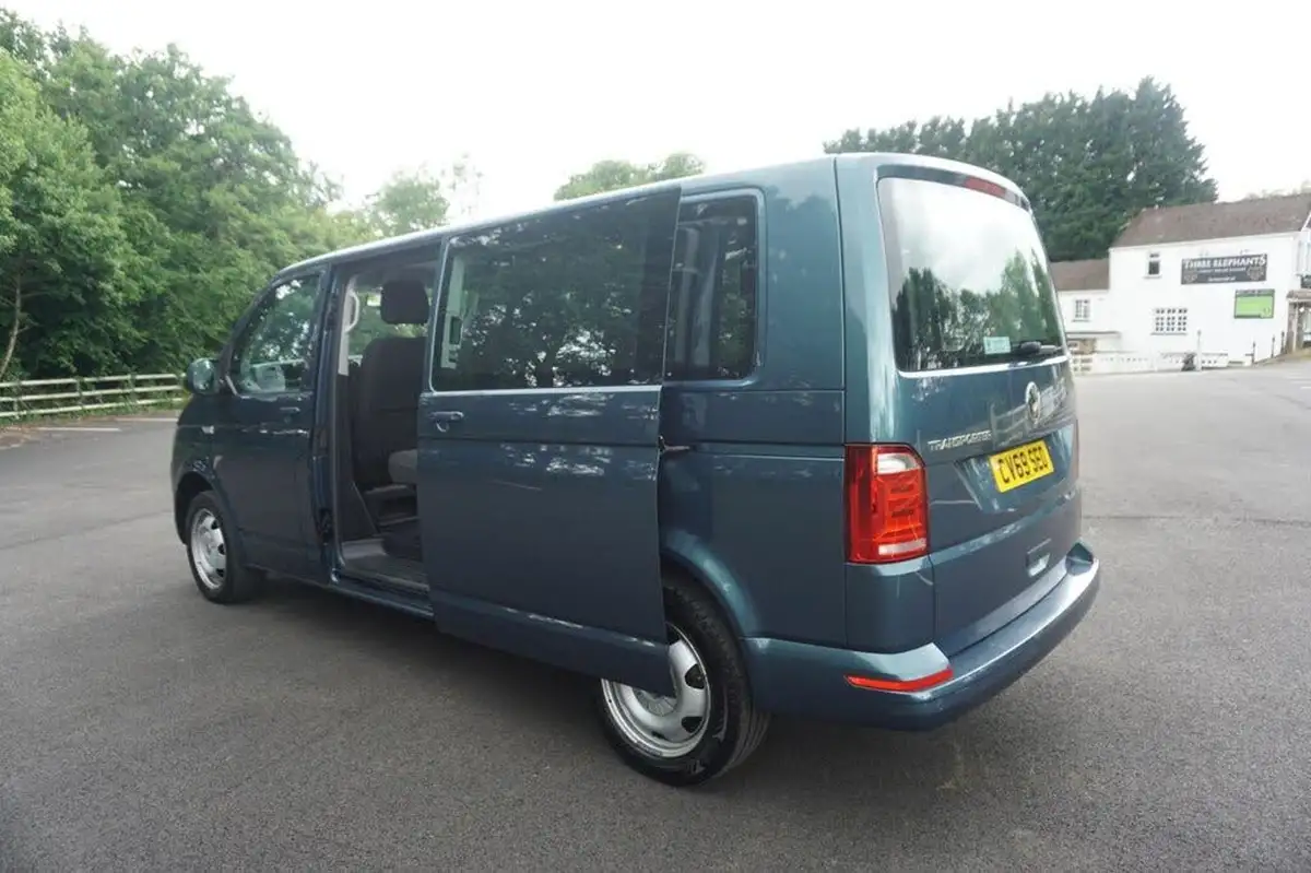 2019-volkswagen-transporter-shuttle-20tdi-t32-se-bmt-lwb-150pseu6dt-e-dsg-big-9