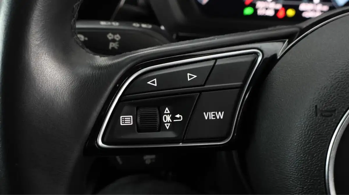 2021-audi-a3-15-35-tfsi-technik-big-23