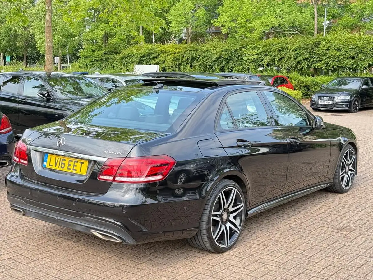 2016-mercedes-benz-e-class-30cdi-e350-amg-night-edition-premium-saloon-4d-big-4
