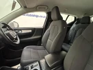 2020-volvo-xc40-20td-d3-momentum-geartronic-small-24