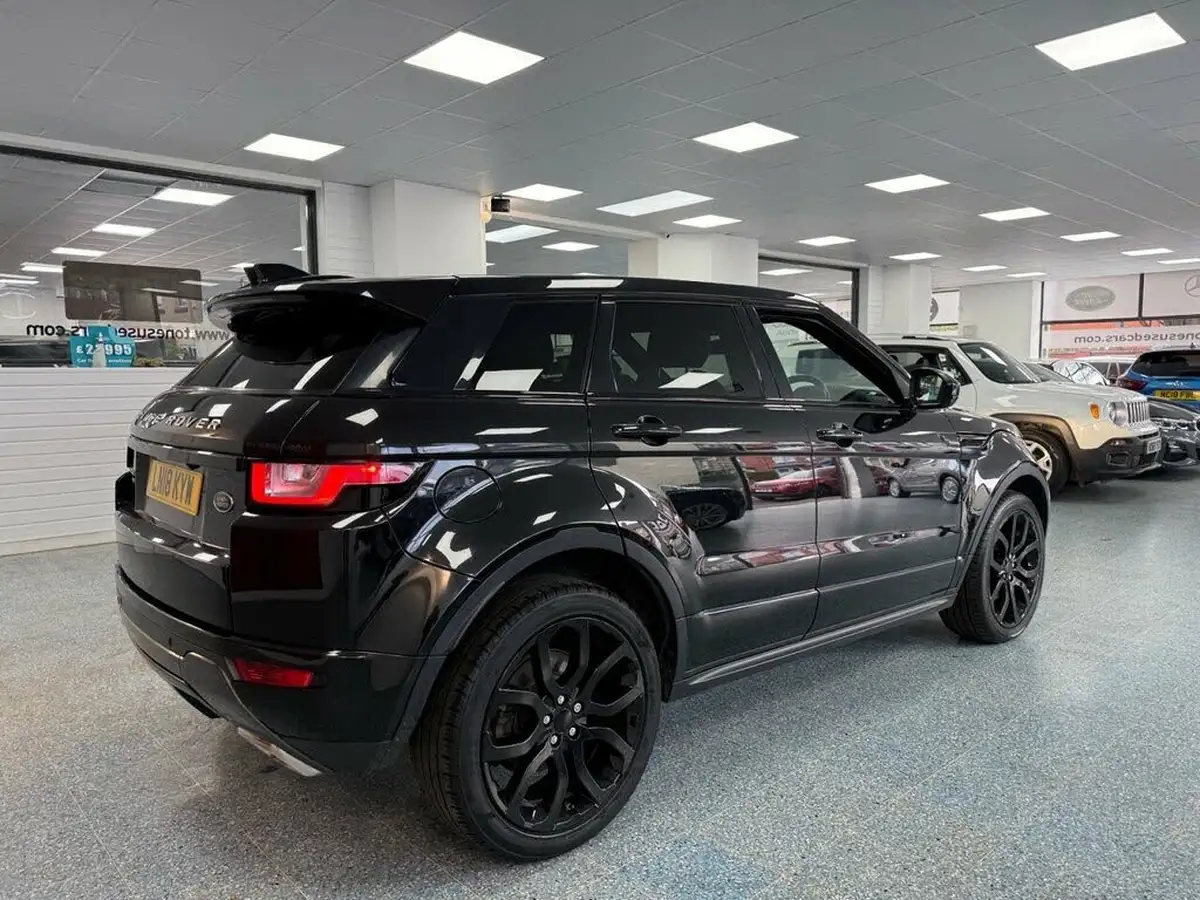2018-land-rover-range-rover-evoque-20td4-hse-dynamic-ss-hatchback-5d-auto-big-1