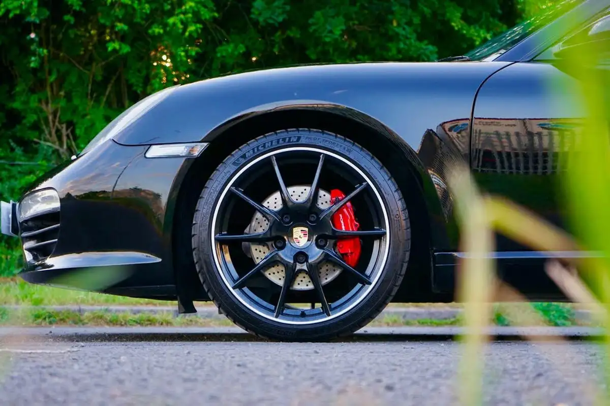 2011-porsche-boxster-s-34-black-edition-big-23