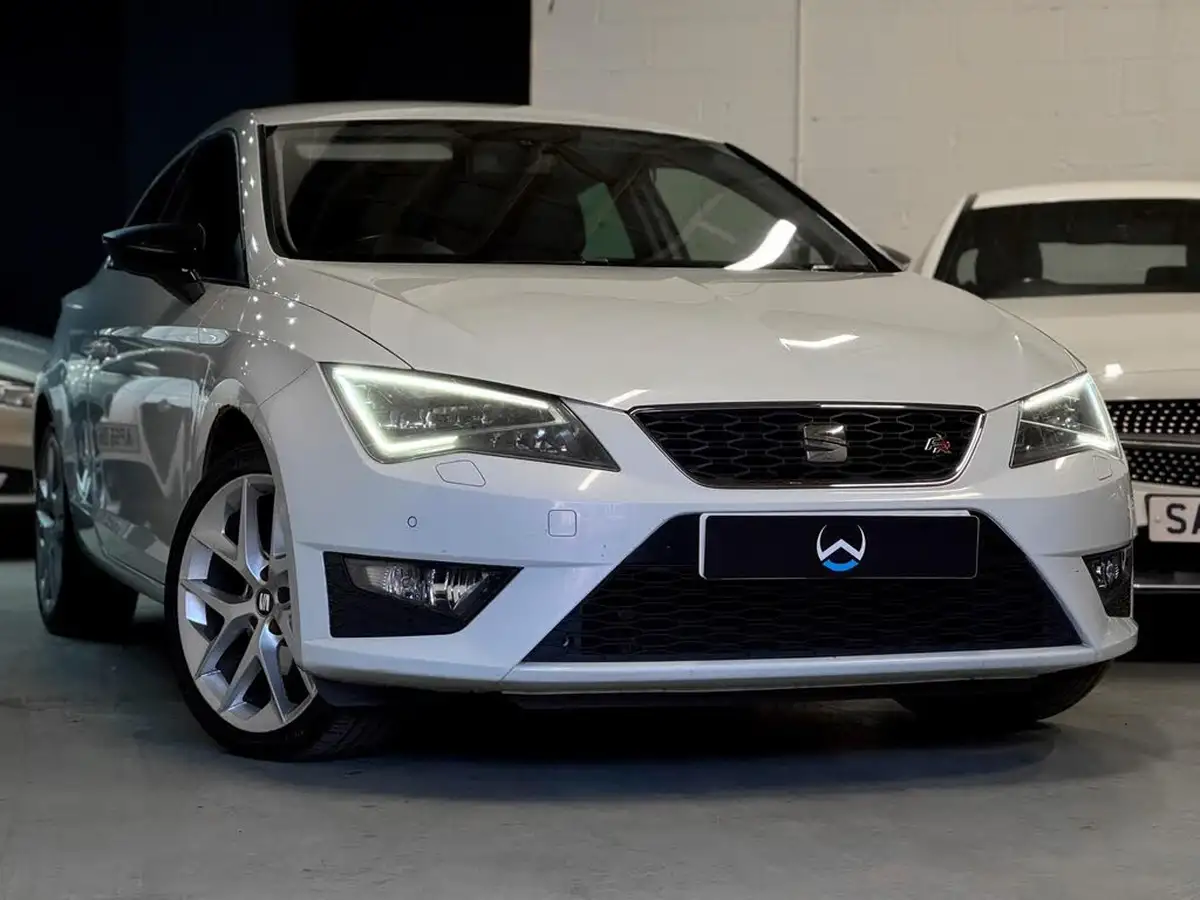 2013-seat-leon-14-fr-tech-pack-ss-sportcoupe-3d-big-8