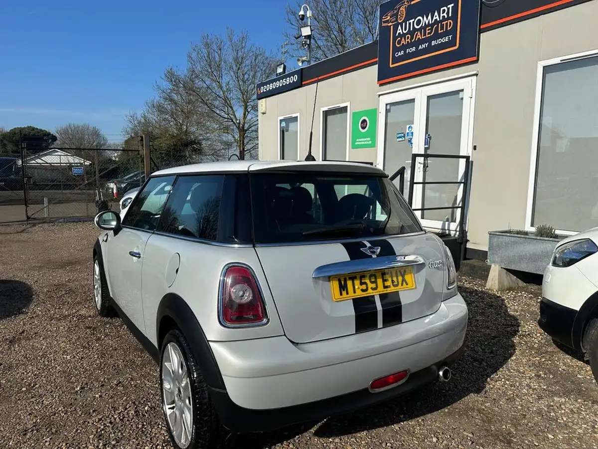 2009-mini-cooper-16-cooper-camden-auto-big-3