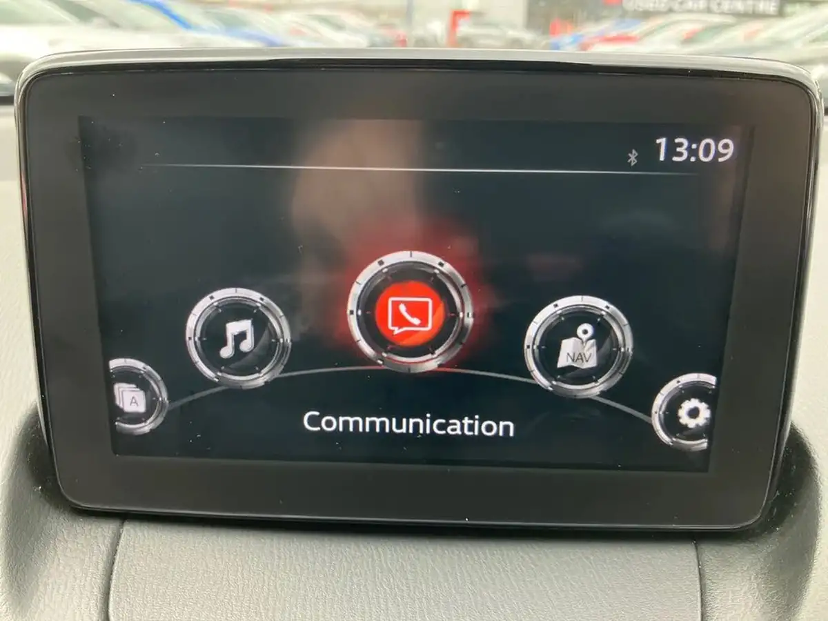 2020-mazda-mazda2-15-skyactiv-g-sport-nav-auto-big-50