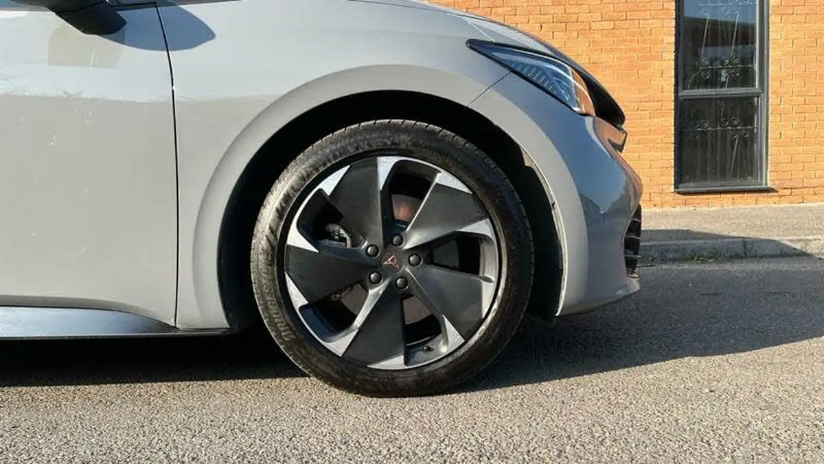2024-cupra-born-e-v2-edition-big-4