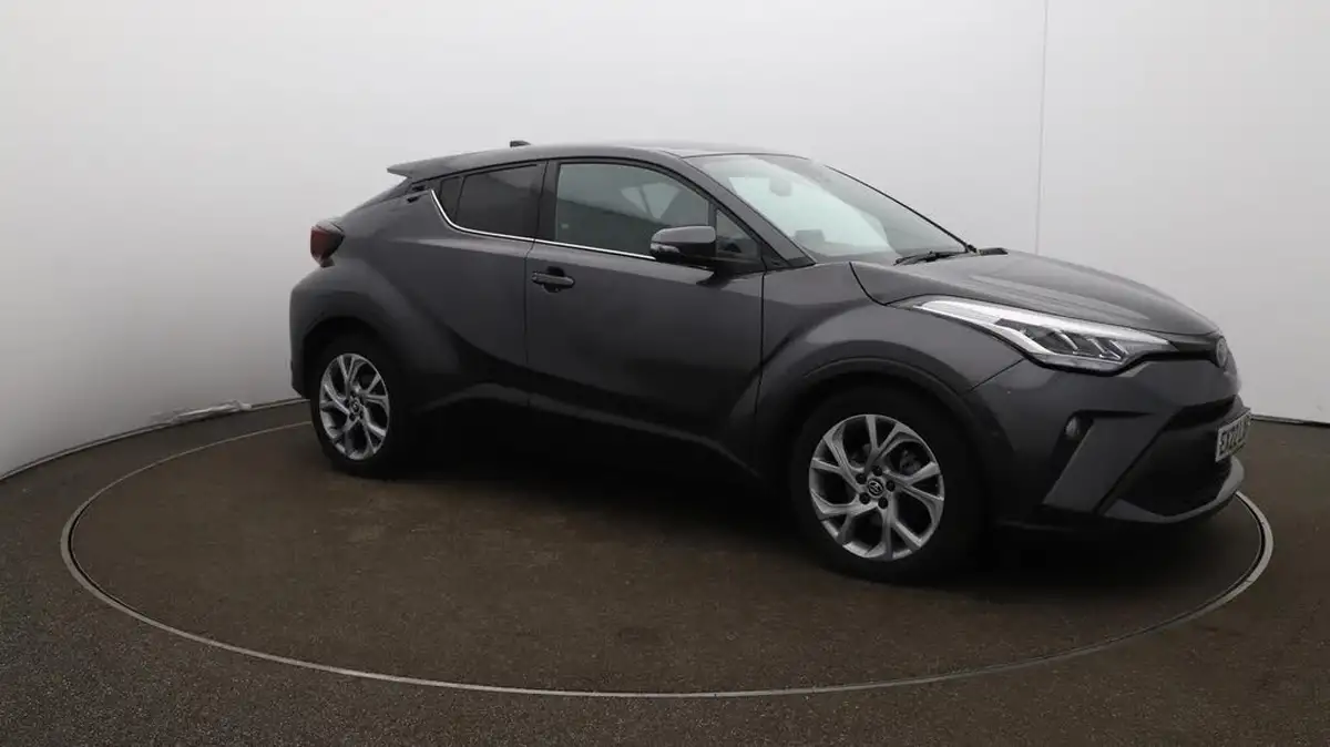 2022-toyota-c-hr-18-vvt-i-design-big-43