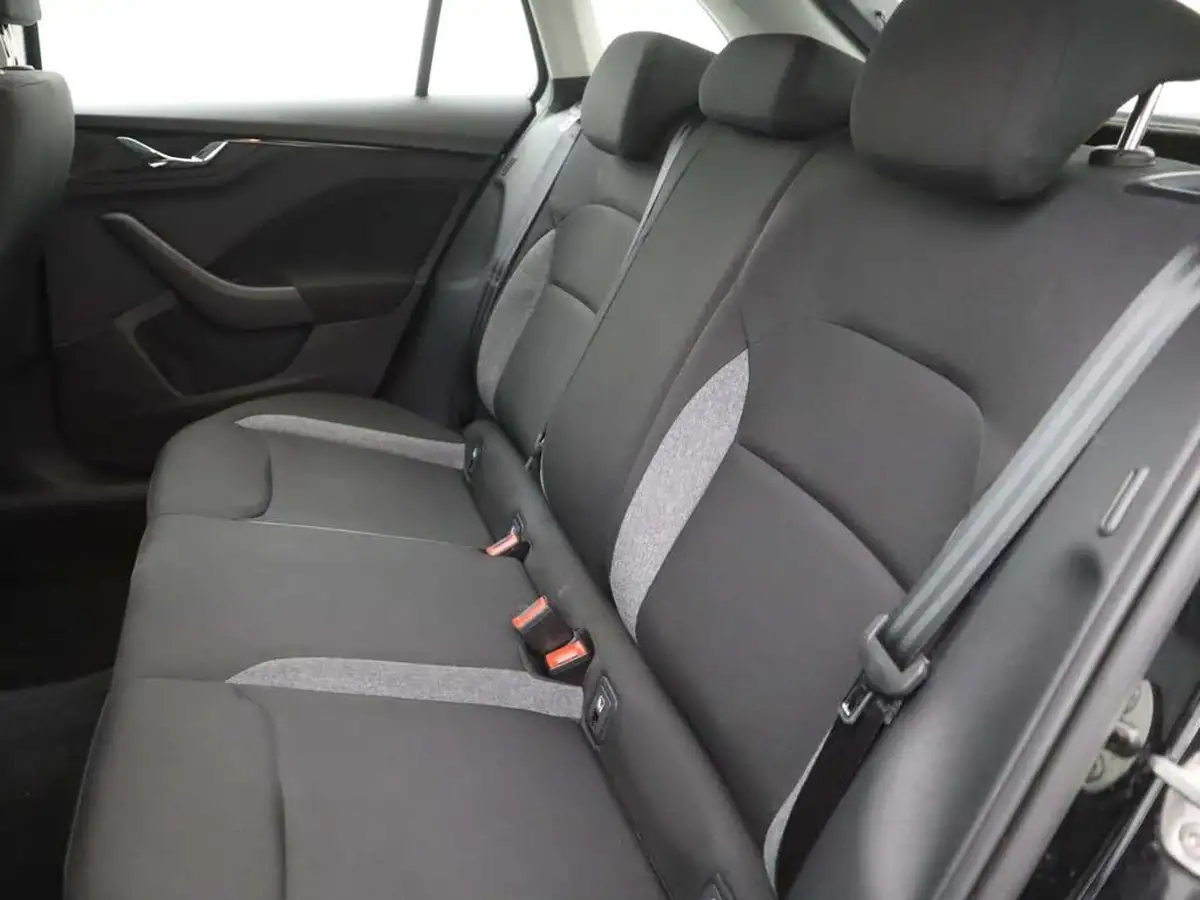 2022-skoda-scala-10-tsi-s-big-14