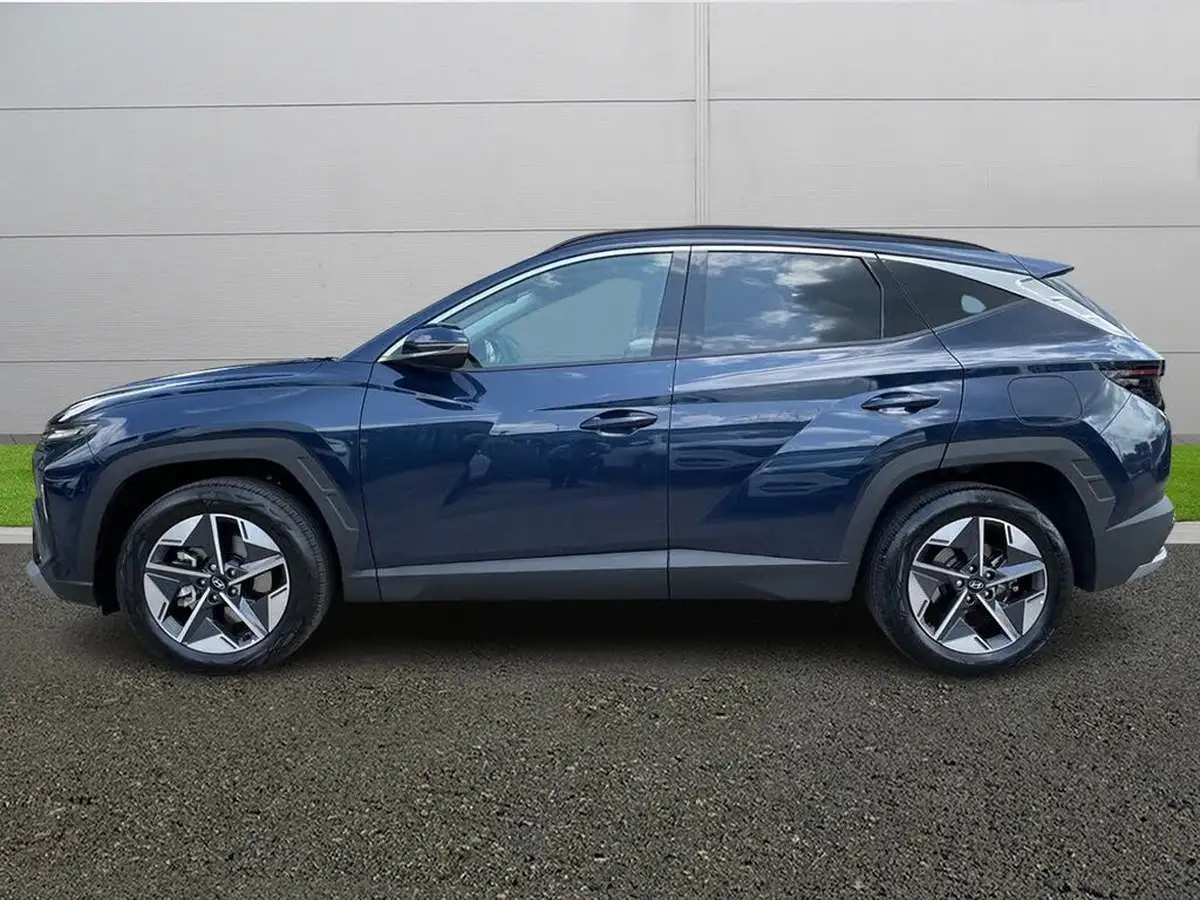 2025-hyundai-tucson-16-t-gdi-premium-160ps-48v-mhev-two-tone-roof-7dct-big-3
