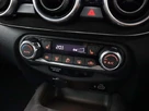 2022-nissan-juke-10-dig-t-tekna-small-37