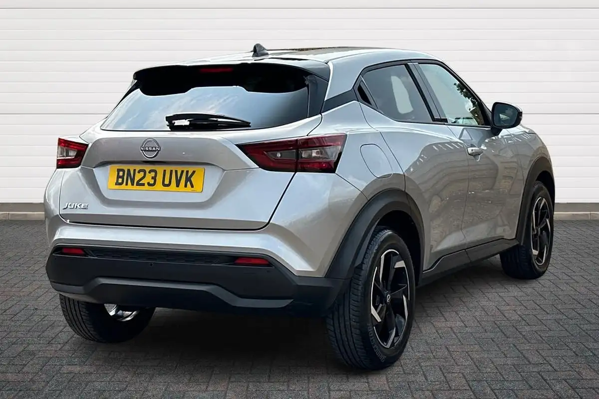 2023-nissan-juke-10-dig-t-n-connecta-dct-big-12