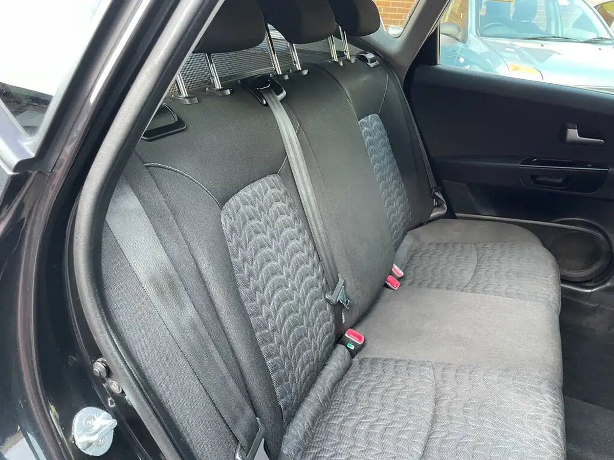 2012-kia-ceed-16td-3-estate-auto-big-15
