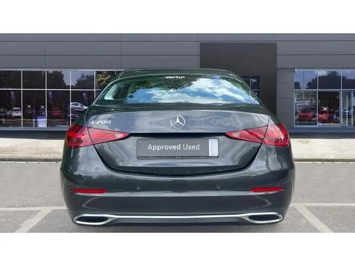 2022-mercedes-benz-c-class-15-c200-sport-204ps-saloon-4d-1496cc-big-5