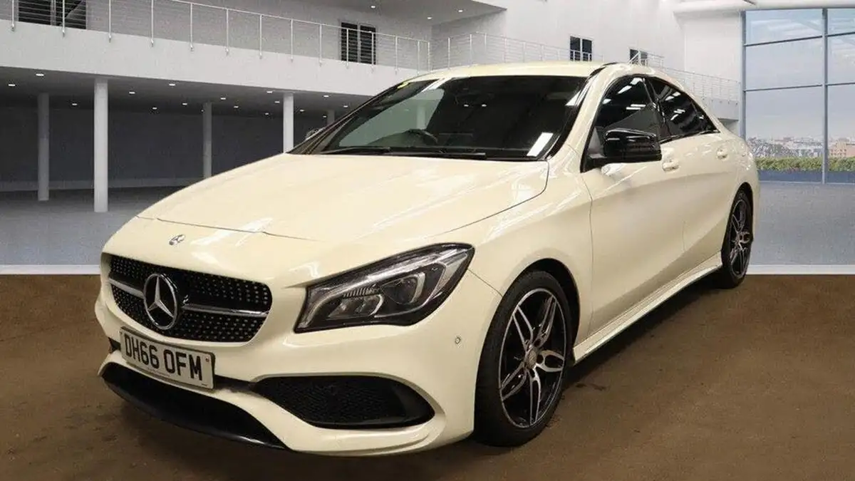 2017-mercedes-benz-cla-21d-cla-200-amg-line-coupe-4d-big-2