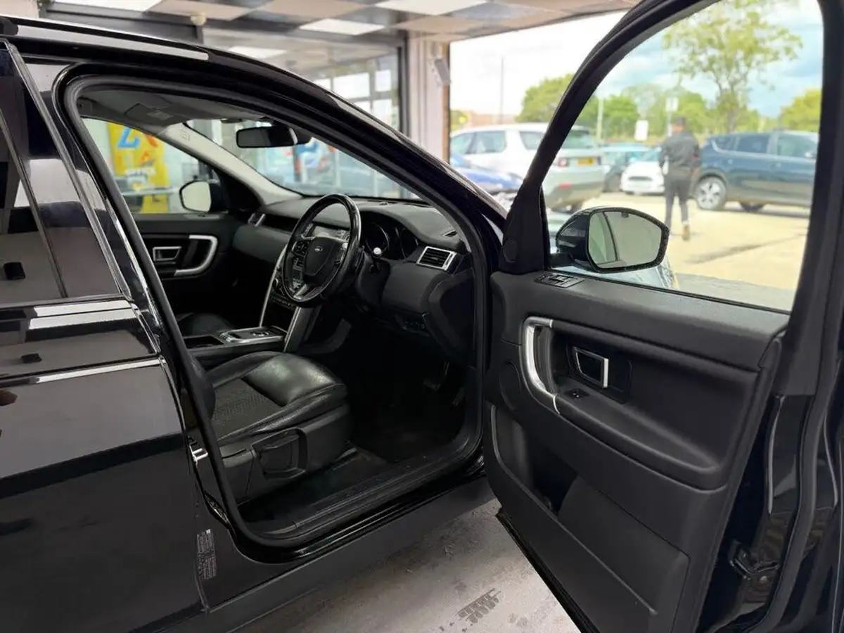 2018-land-rover-discovery-sport-20td4-se-tech-182ps-auto-big-21