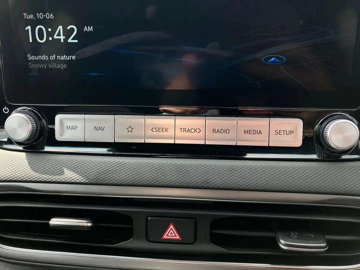 2023-hyundai-kona-e-se-connect-big-37