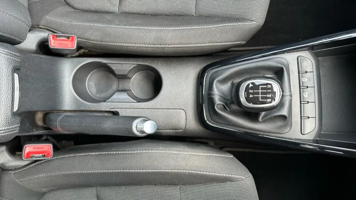2018-kia-rio-10-t-gdi-2-big-18