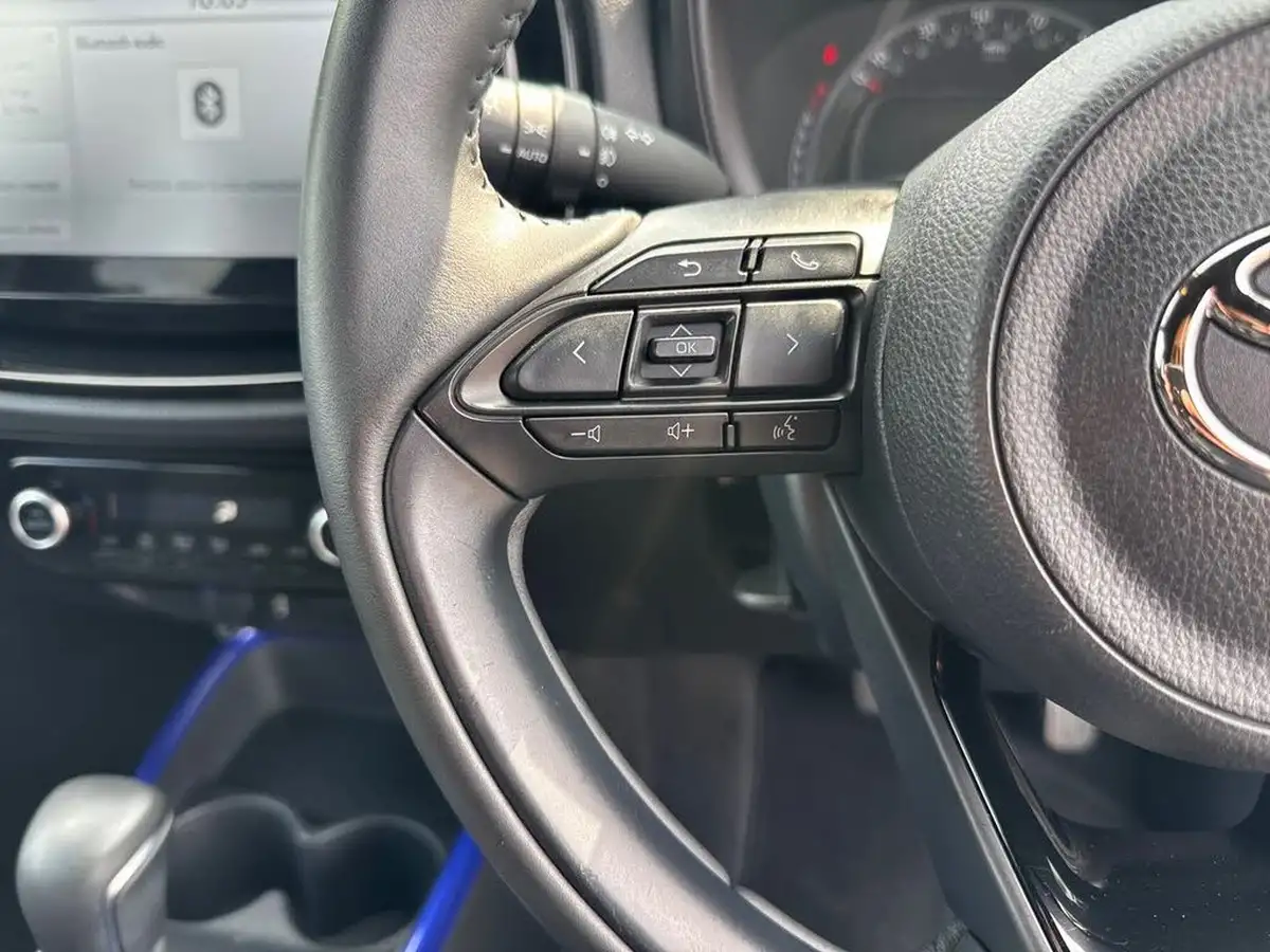 2022-toyota-aygo-x-10-vvt-i-edge-cvt-big-25