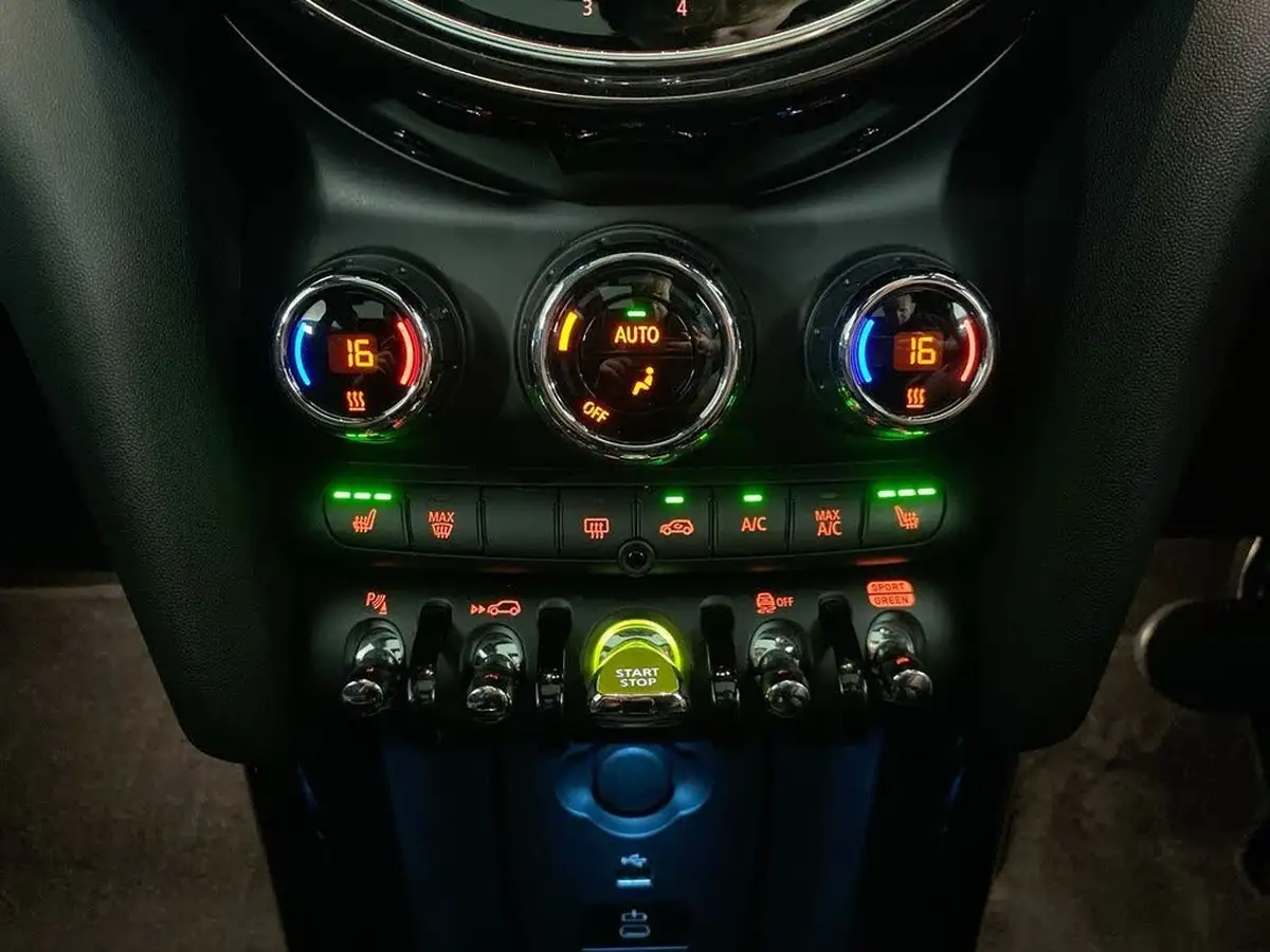 2023-mini-cooper-e-cooper-s-resolute-edition-big-32