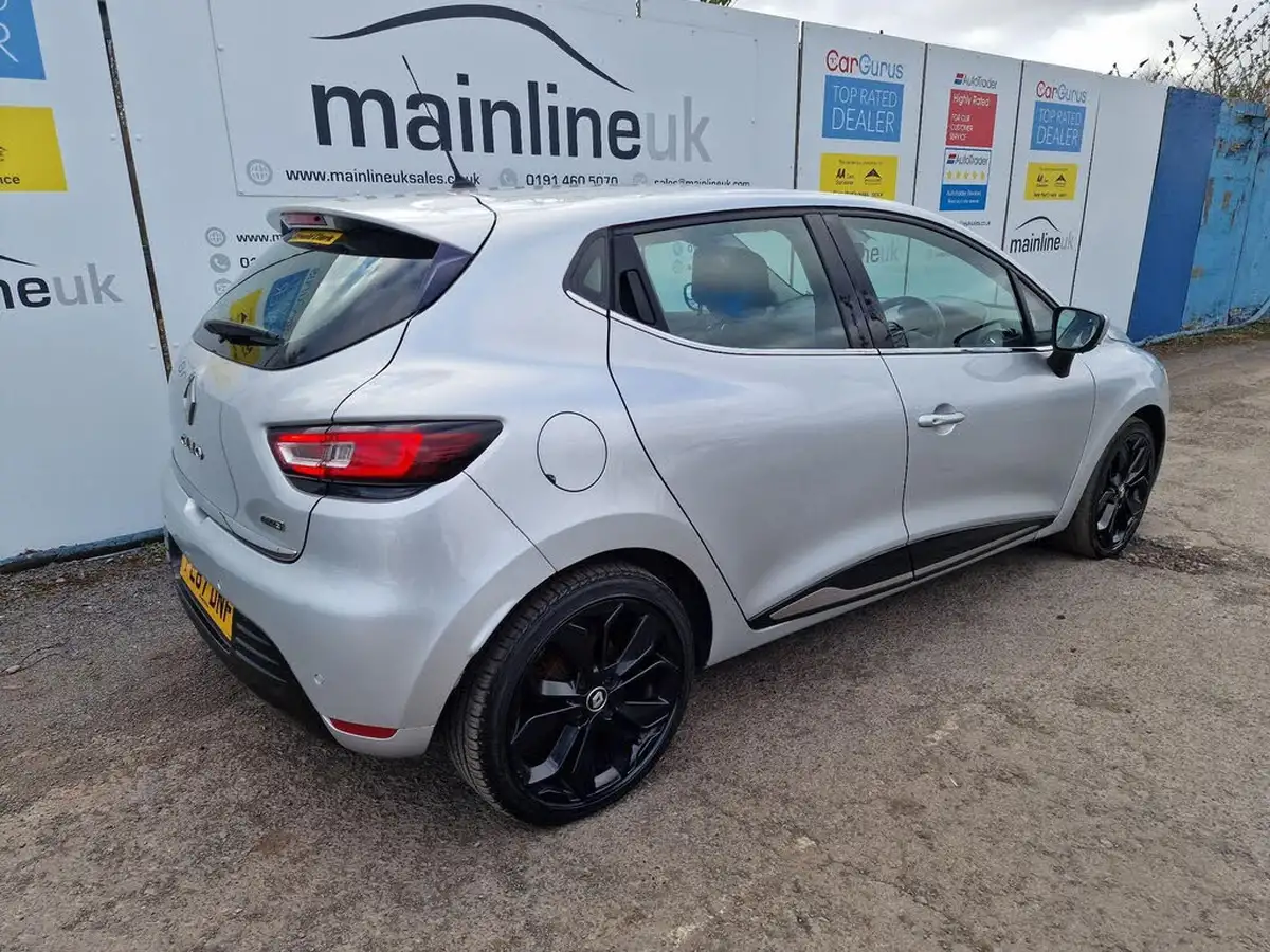 2017-renault-clio-15dci-dynamique-s-nav-90bhp-big-23