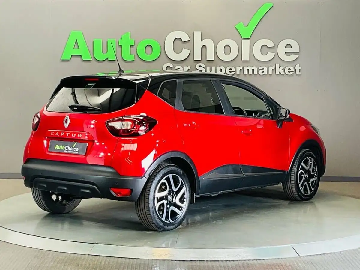 2019-renault-captur-09-tce-iconic-big-16