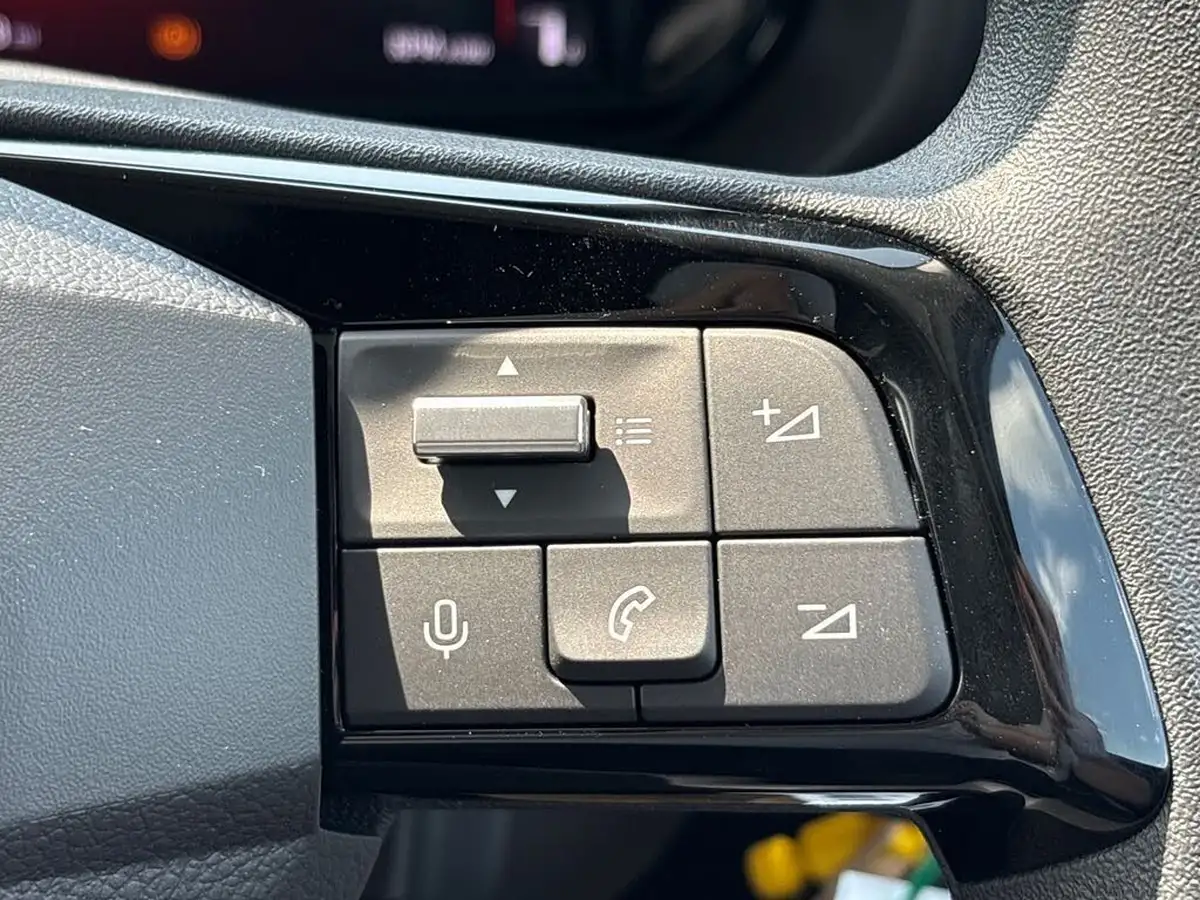 2024-vauxhall-combo-15cdti-prime-xl-100pseu6e-panel-big-22