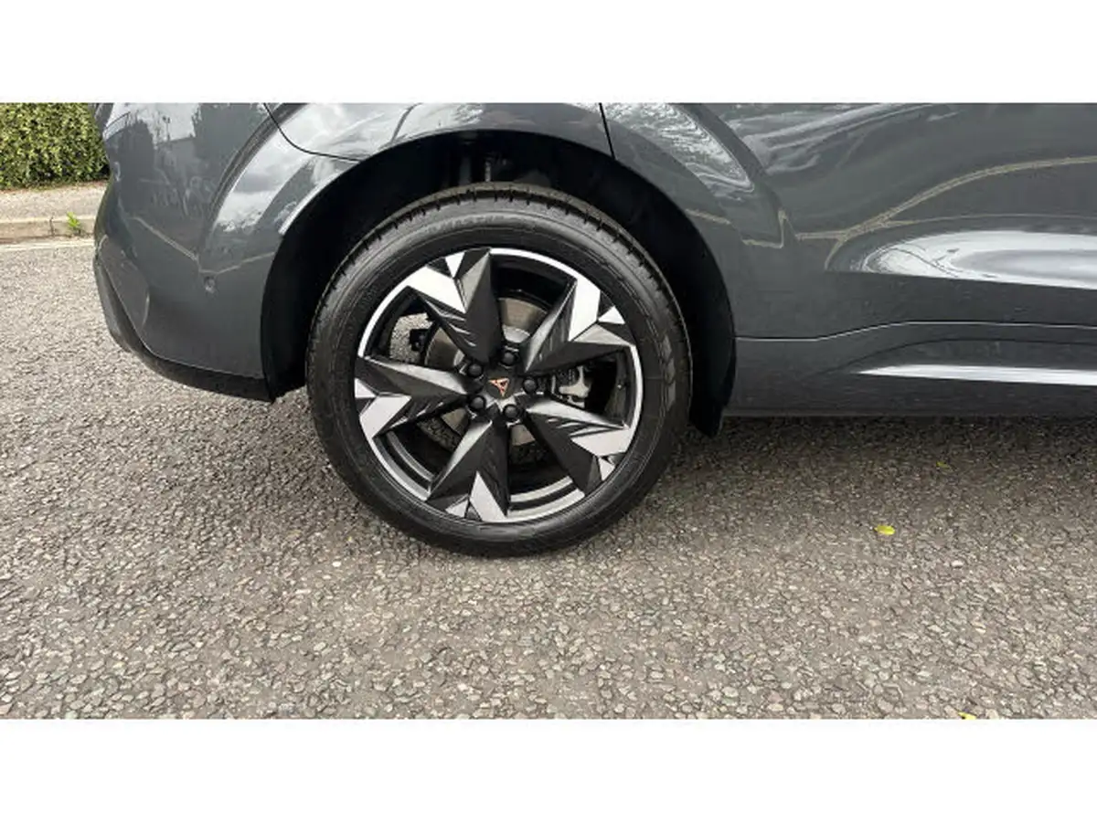2025-cupra-terramar-15-etsi-v2-big-20