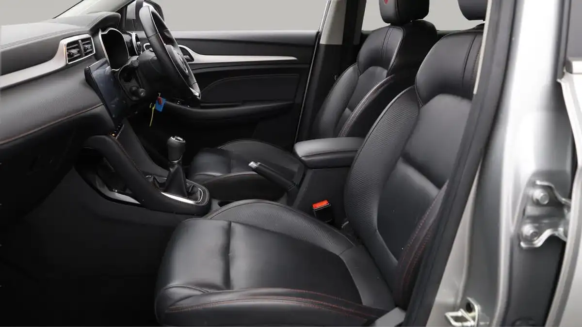 2023-mg-zs-suv-15-vti-tech-exclusive-big-14
