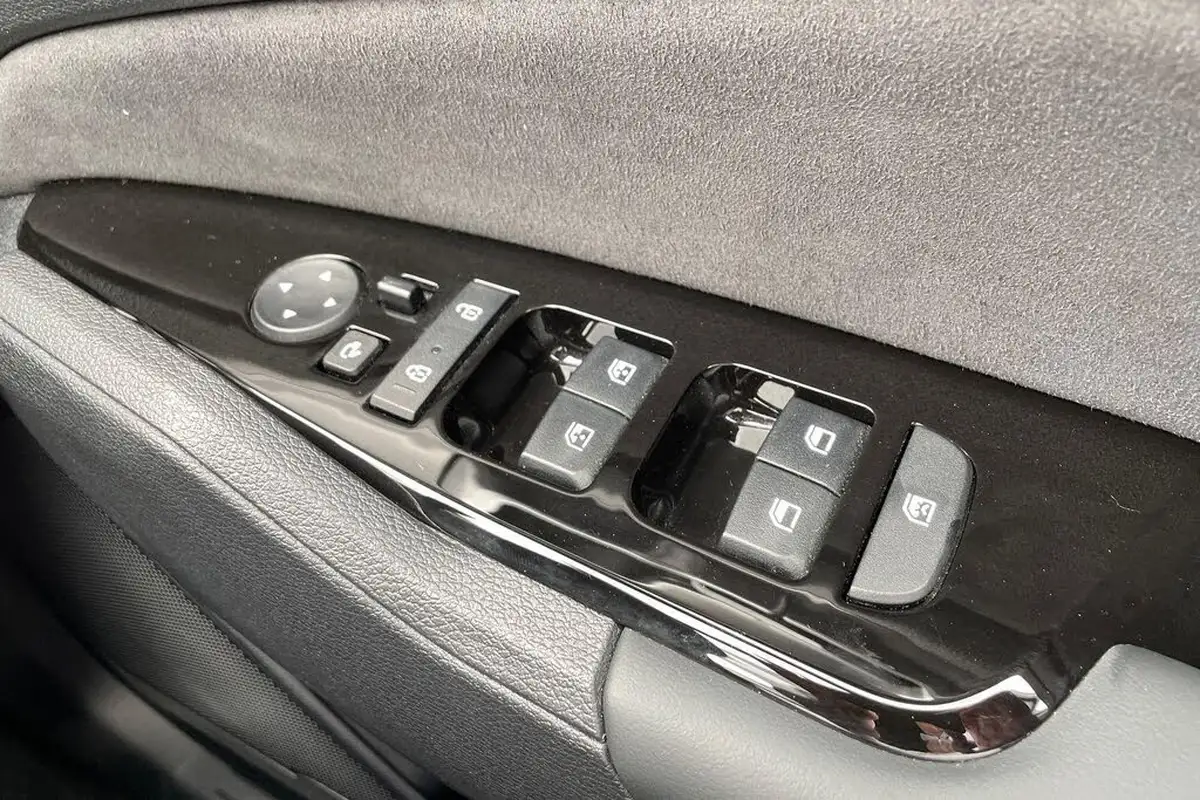 2024-kia-sportage-16-t-gdi-gt-line-148bhp-big-17