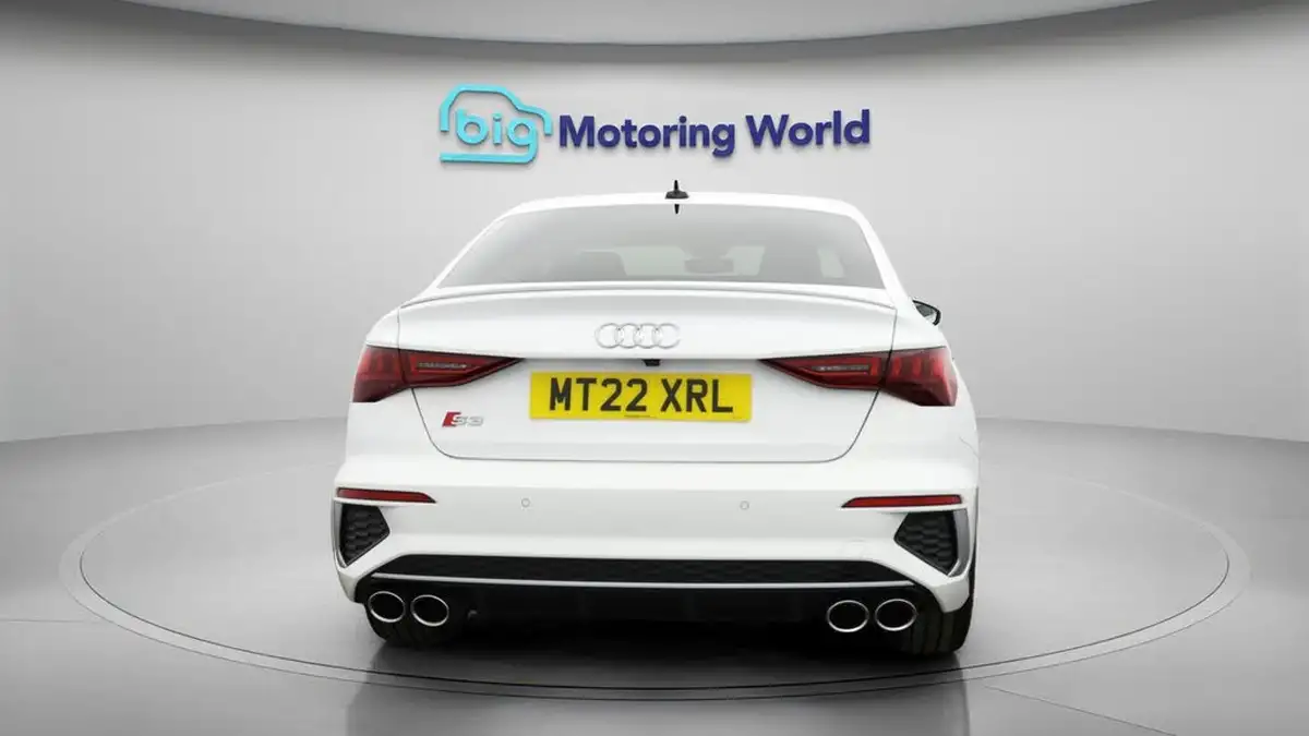 2022-audi-s3-20-tfsi-saloon-4d-big-6