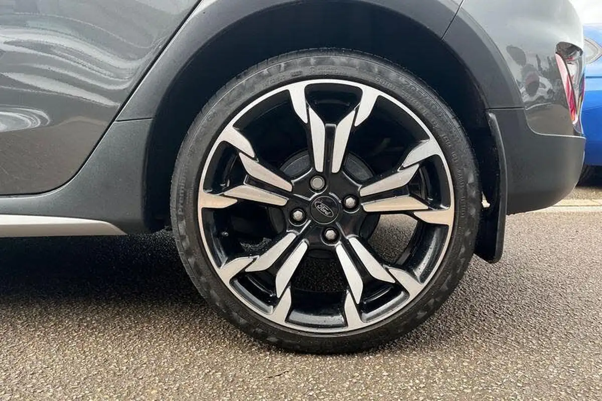 2023-ford-fiesta-10t-active-x-100ps-big-7