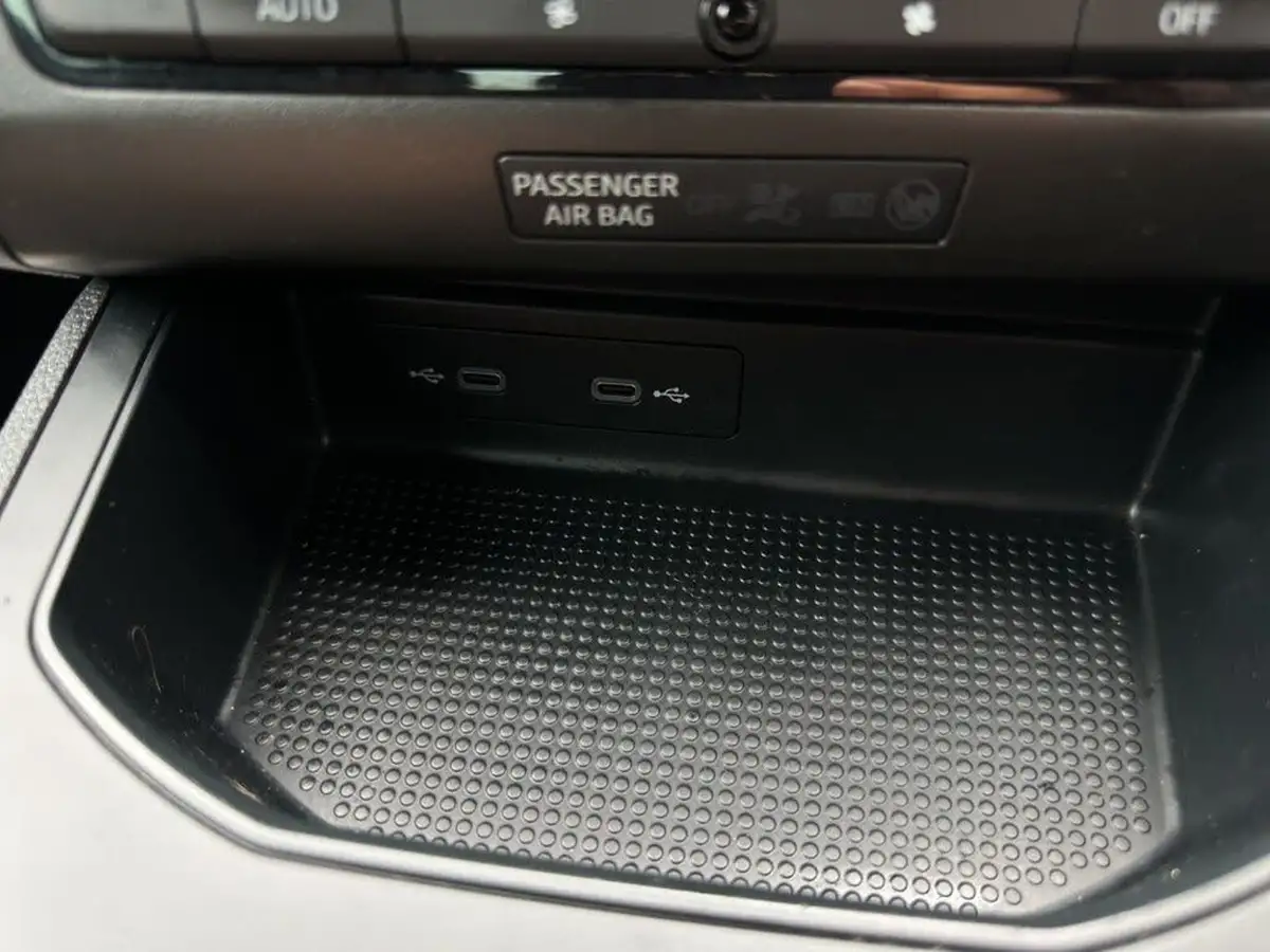 2021-seat-ibiza-10-tsi-fr-110ps-big-22