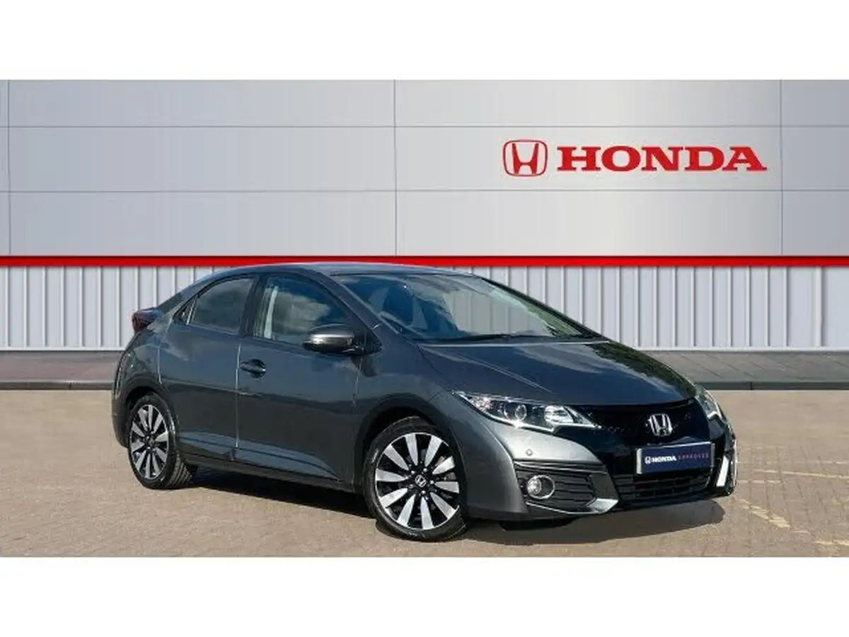 2015-honda-civic-18-se-plus-honda-connect-with-navi-hatchback-big-0